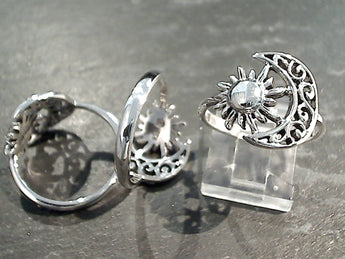 Size 8 Sterling Silver Sun And Moon Ring