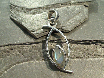 Labradorite, Sterling Silver Pendant