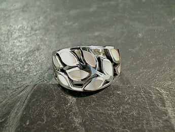 Size 5.5 Mother Of Pearl, Sterling Silver Leaves Ring