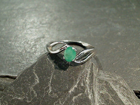 Size 6 Emerald, Rhodium Plated Sterling Ring