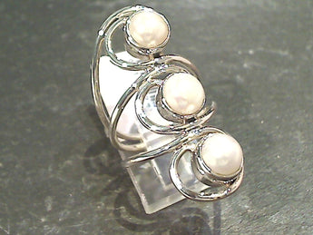 Size 9 Pearl, Sterling Silver Ring