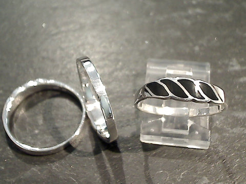 Size 7.75 Onyx, Sterling Silver Ring