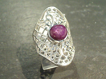 Size 7 Star Ruby, Sterling Silver Ring