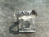 Size 9.5 Sterling Silver Leaves Ring