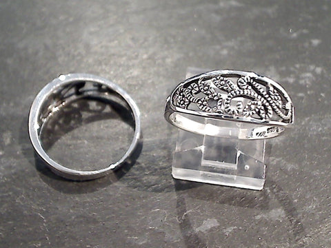 Size 7.75 Sterling Silver Ring