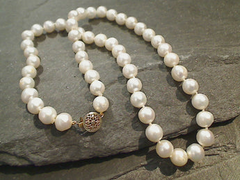 18" Hand Knotted 8MM Pearl, Gold Filled Necklace