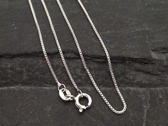 20" Thin Gauge .9mm Box Chain - Sterling Silver
